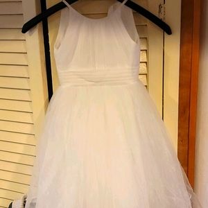 Beautiful new white dress w tulle bottom